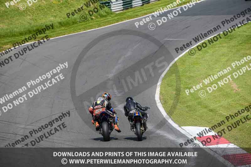 cadwell no limits trackday;cadwell park;cadwell park photographs;cadwell trackday photographs;enduro digital images;event digital images;eventdigitalimages;no limits trackdays;peter wileman photography;racing digital images;trackday digital images;trackday photos